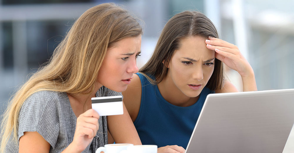 online consumers victimized by credit card fraud